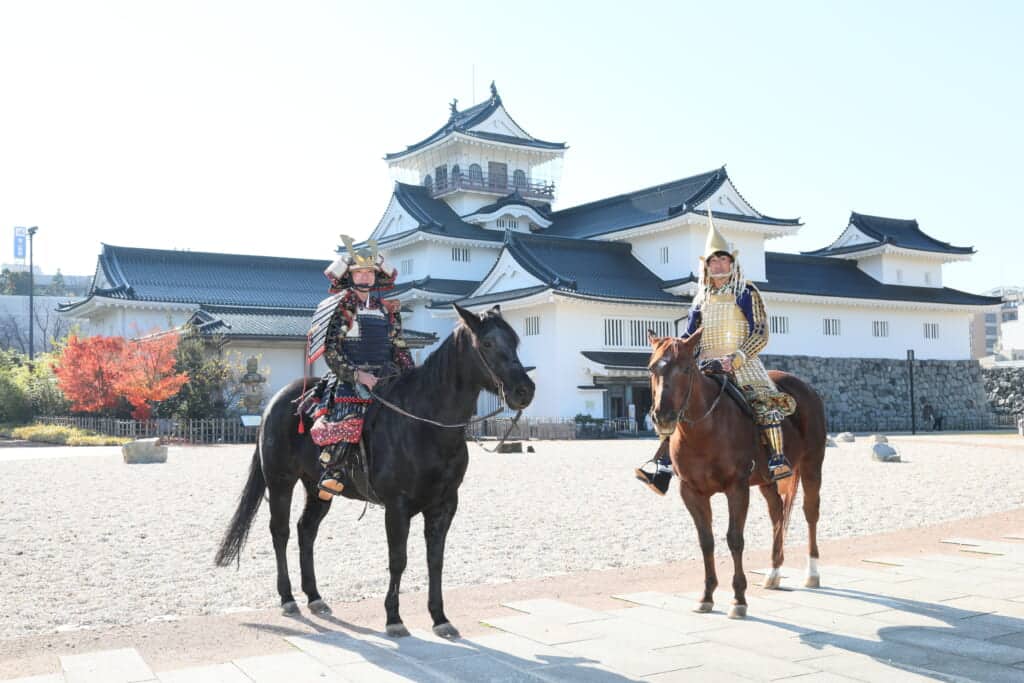 October 17th (Sat) & 18th (Sun): Horse riding and horse feeding experience at Toyama Castle